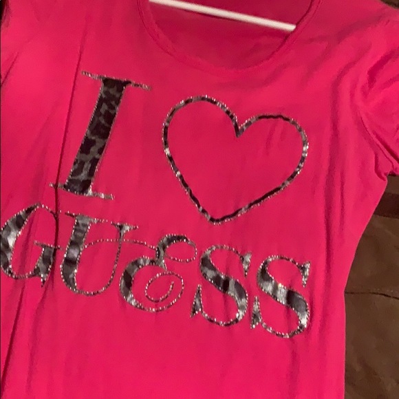 Guess - Picture 2 of 3